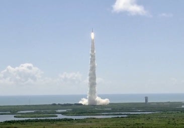 A la tercera va la vencida: Boeing lanza con éxito la primera prueba tripulada de su nave Starliner