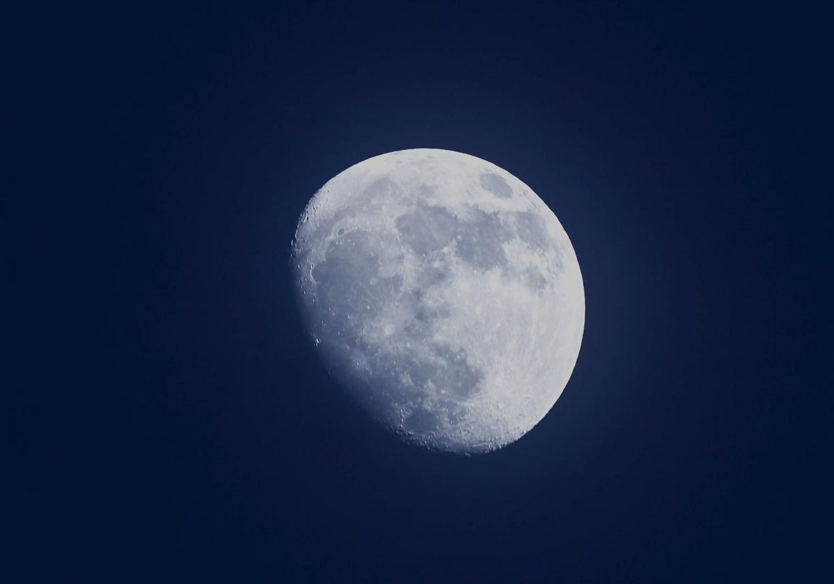 Imagen captada de la Luna, en estos últimos días