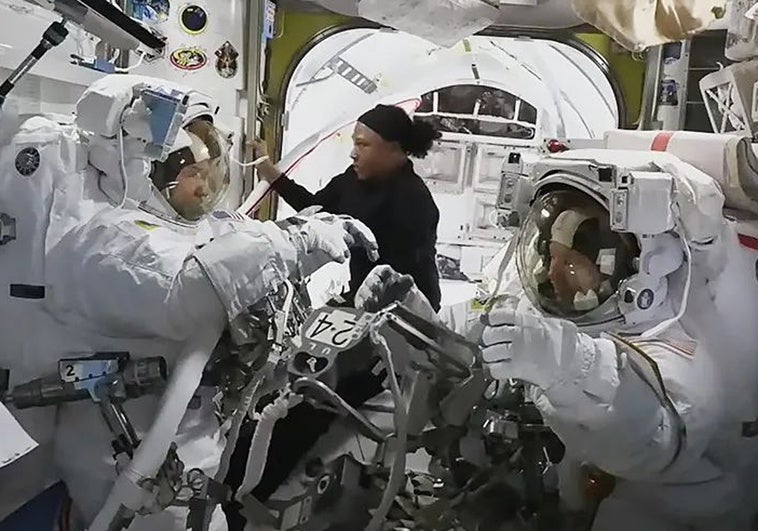 Los astronautas piensan 'más lento' en el espacio