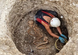 Descubren la primera sociedad de mujeres empoderadas en un cementerio de hace 2.000 años