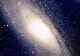 El Hubble revela el violento pasado de nuestra vecina Andrómeda