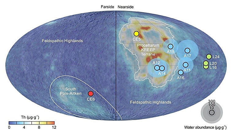 El gráfico muestra dónde se han hecho hasta ahora estimaciones del contenido de agua en la Luna. En la cara oculta, sólo la misión china Chang'e-6 lo ha conseguido hasta ahora