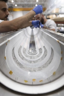 Dentro del laboratorio español que crea imanes para luchar contra el cáncer