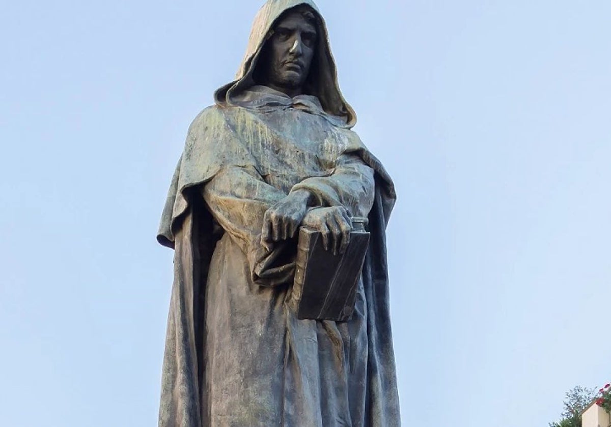 Estatua de Giordano Bruno en Roma