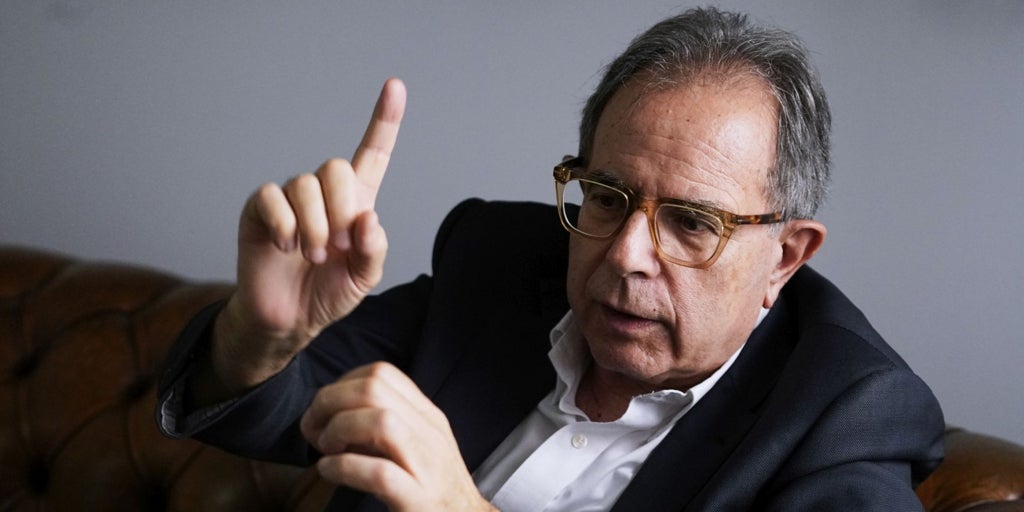 Avelino Corma , químico : «Solo con el estiércol como abono no podríamos alimentar a todo el planeta»