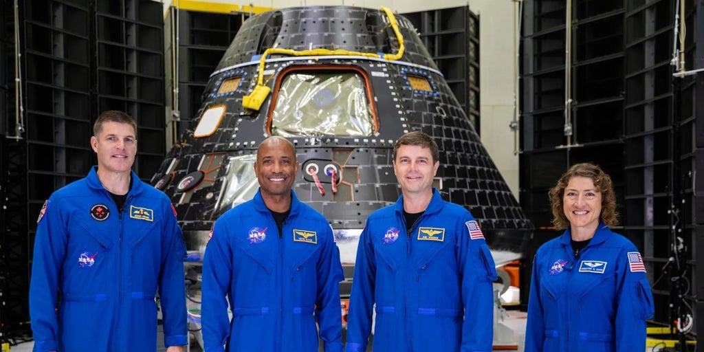 Hablan los astronautas de Artemis II que volarán a la Luna: «Llegaremos donde nunca ha estado ningún ser humano»
