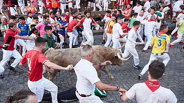 Los Nuñez del Cuvillo protagonizan el primer encierro de los Sanfermines pospandemia