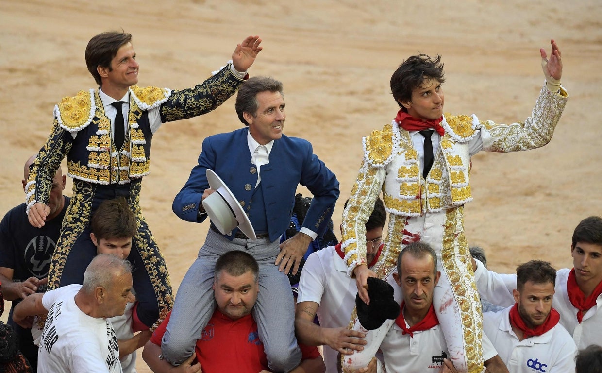 Julian Lopez «El Juli», Pablo Hermoso de Mendoza y Andres Roca Rey, este 7 de julio