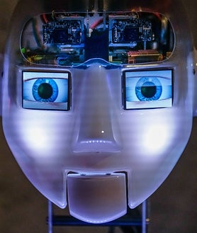 Imagen secundaria 2 - La exposición reúne más de 300 piezas, entre ellas dibujos originales de Ramón y Cajal, muestras de las célula inteligente Physarium e ingenios robóticos como RoboThespian, el robot actor 