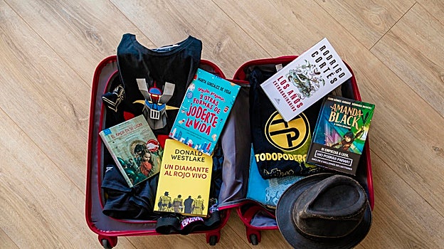 La maleta de Arturo González-Campos para este verano