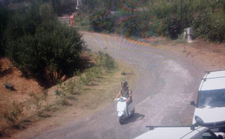 Un turista australiano irrumpe en Pompeya en moto, ante el asombro de la vigilancia