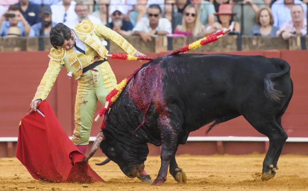 Morante de la Puebla, roto y abandonado con el cuarto toro