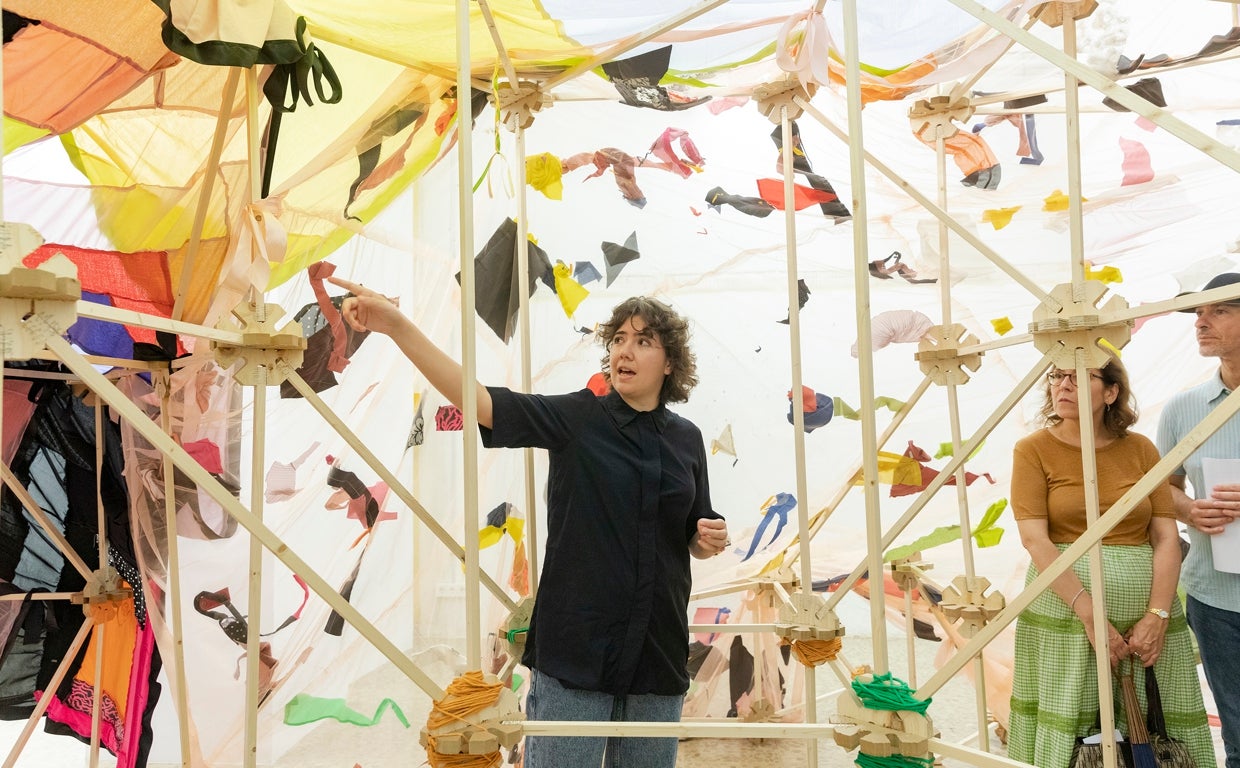 La comisaria Marta Sesé explica la propuesta de Ariadna Guiteras en Didalica