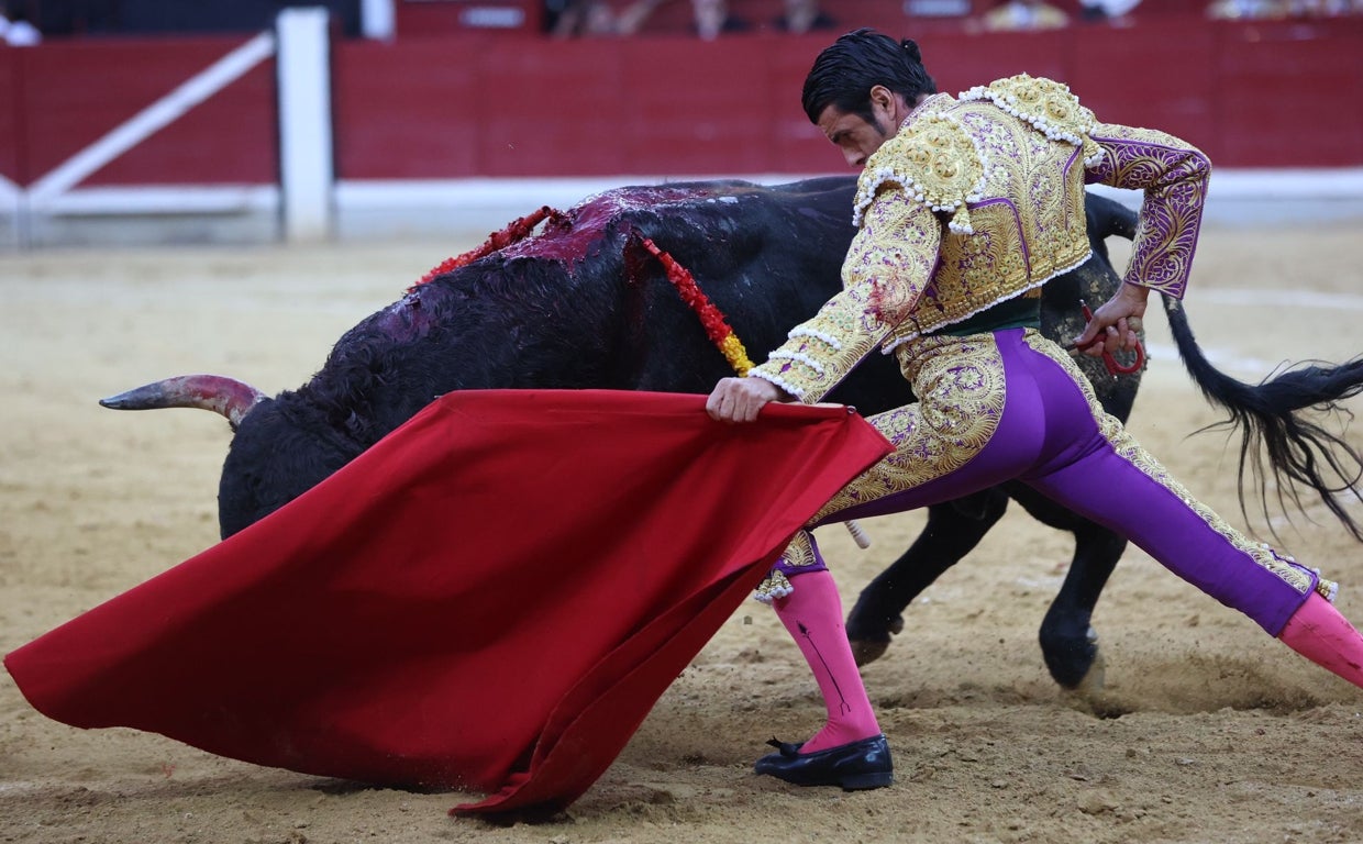 Emilio de Justo y Boticario, último y triunfal capítulo de la tarde