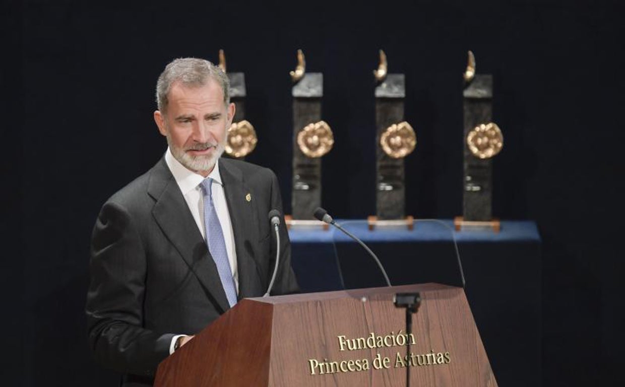 El Rey pide «la búsqueda de la paz» para evitar otra guerra mundial en Europa