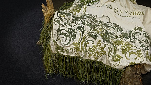 Detalle de una de las obras de Carla Hayes