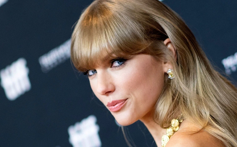 Taylor Swift se convierte en la primera artista de la historia que ocupa todo el top 10 de las canciones más escuchadas en EEUU