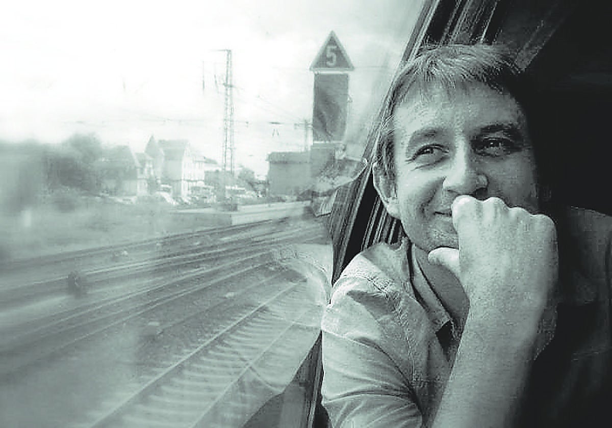 Serhiy Zhadan nació en 1974 en Starobilsk, en la región del este de Lugansk