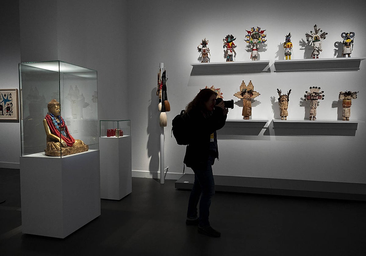 Colección de kachinas del pintor Luis Feito