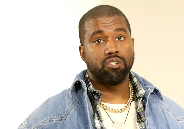 Kanye West mostró porno y vídeos explícitos de Kim Kardashian a sus empleados como forma de intimidación