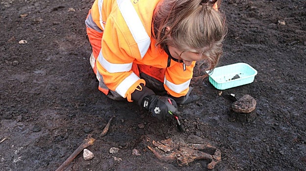 Varios huesos de animales encontrados cerca de los restos humanos indican que esta era un área del pantano utilizada para rituales