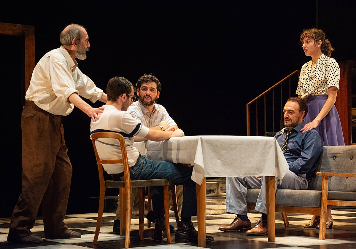 Una escena de 'Retorno al hogar'