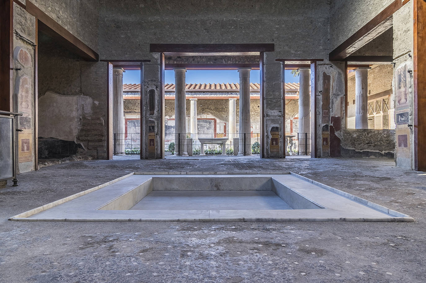 Viaje a la espléndida villa Vettii de Pompeya