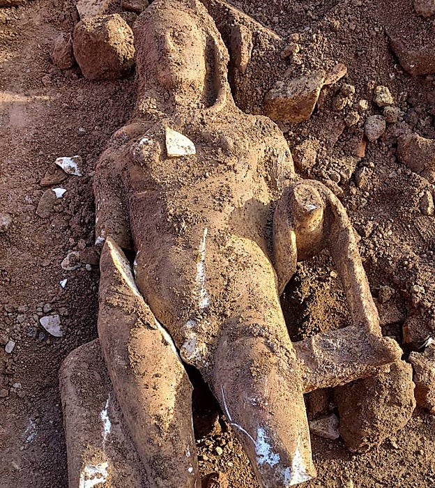 Asombroso hallazgo de la estatua de un Hércules en la antigua Vía Apia