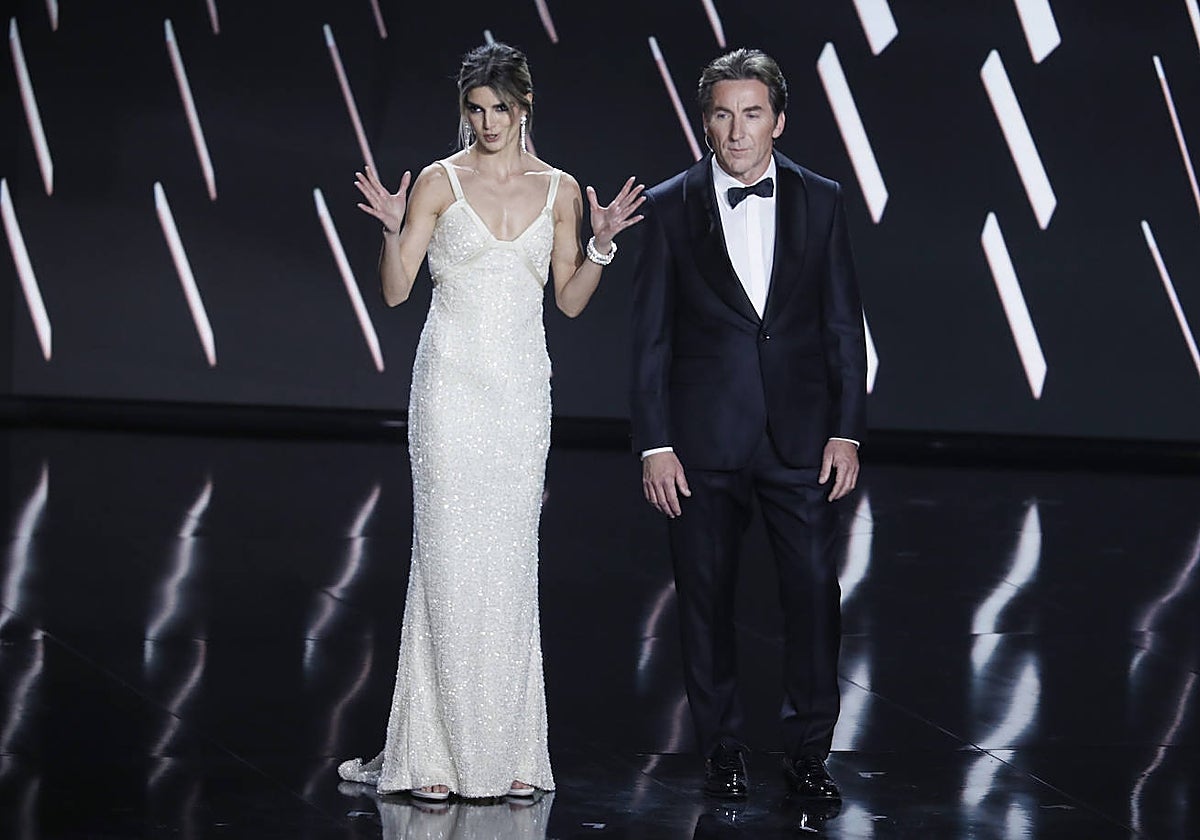 Clara Lago y Antonio de la Torre, presentadores de los premios Goya 2023