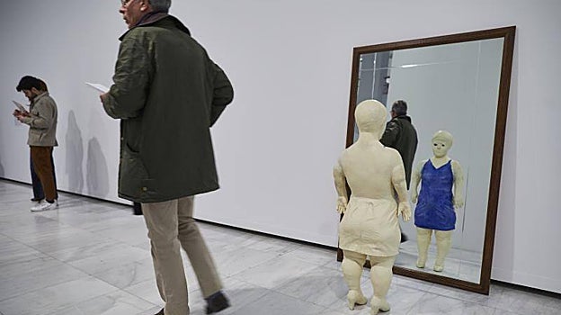 'Sara con vestido azul' (1996). Colección Juan Várez