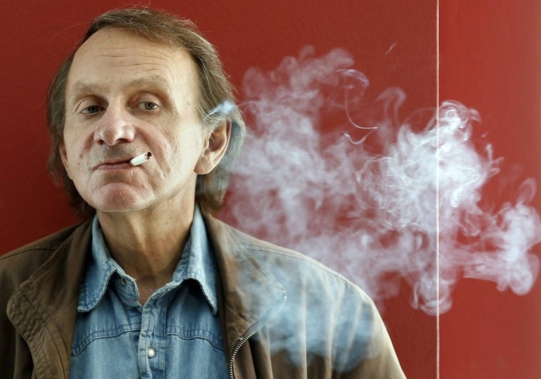 El controvertido escritor francés Michel Houellebecq, estrella del porno a su pesar