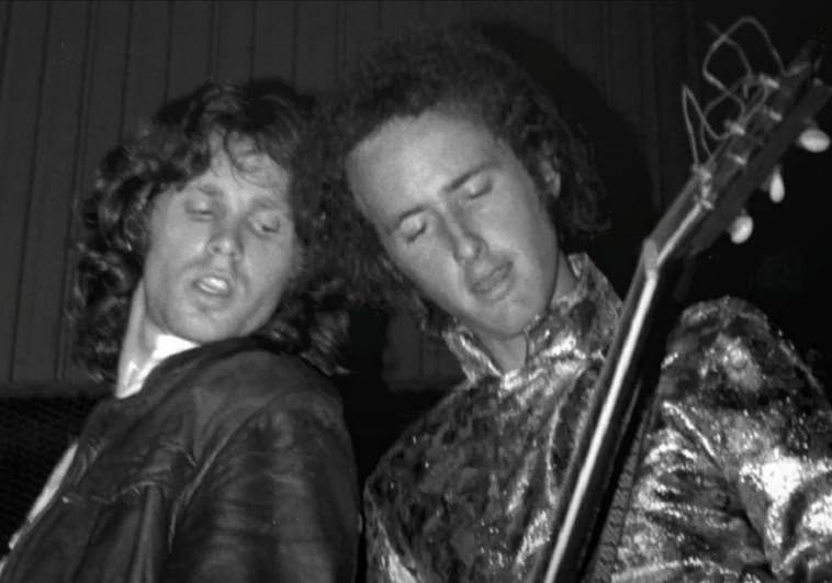 Instintos suicidas, guitarras madrileñas y Paul McCartney al micrófono: mitos, verdades y mentiras de la historia de The Doors