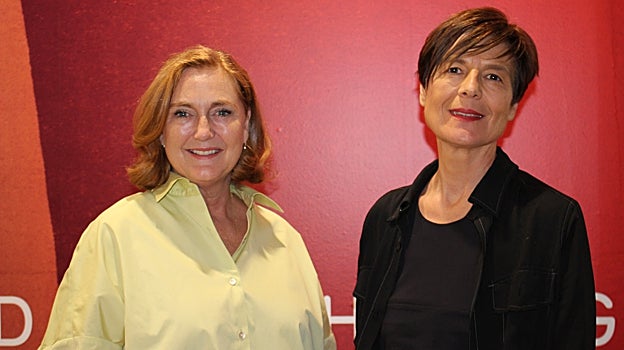 Francesca Thyssen y Daniela Zyman durante la presentación 'Remedios' en Ifema