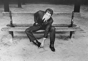 Leonard Cohen inédito: la forja de un novelista que ardía de pasión