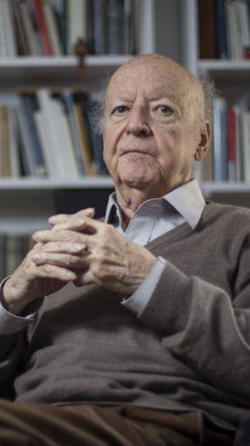 El escritor Jorge Edwards