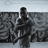 Cristóbal Ochoa: «Uso mi cuerpo como símbolo de rebeldía al poder»