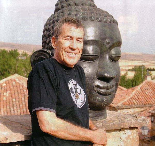 Posado en su casa de la provincia de Soria