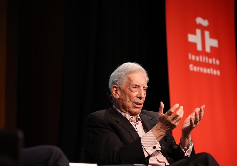 Vargas Llosa: «Los escritores ya no están tan mal vistos»