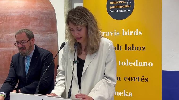 Carmen Cortés, Travis Birds y Ángeles Toledano, en el II Mujeres, Patrimonio de Sigüenza