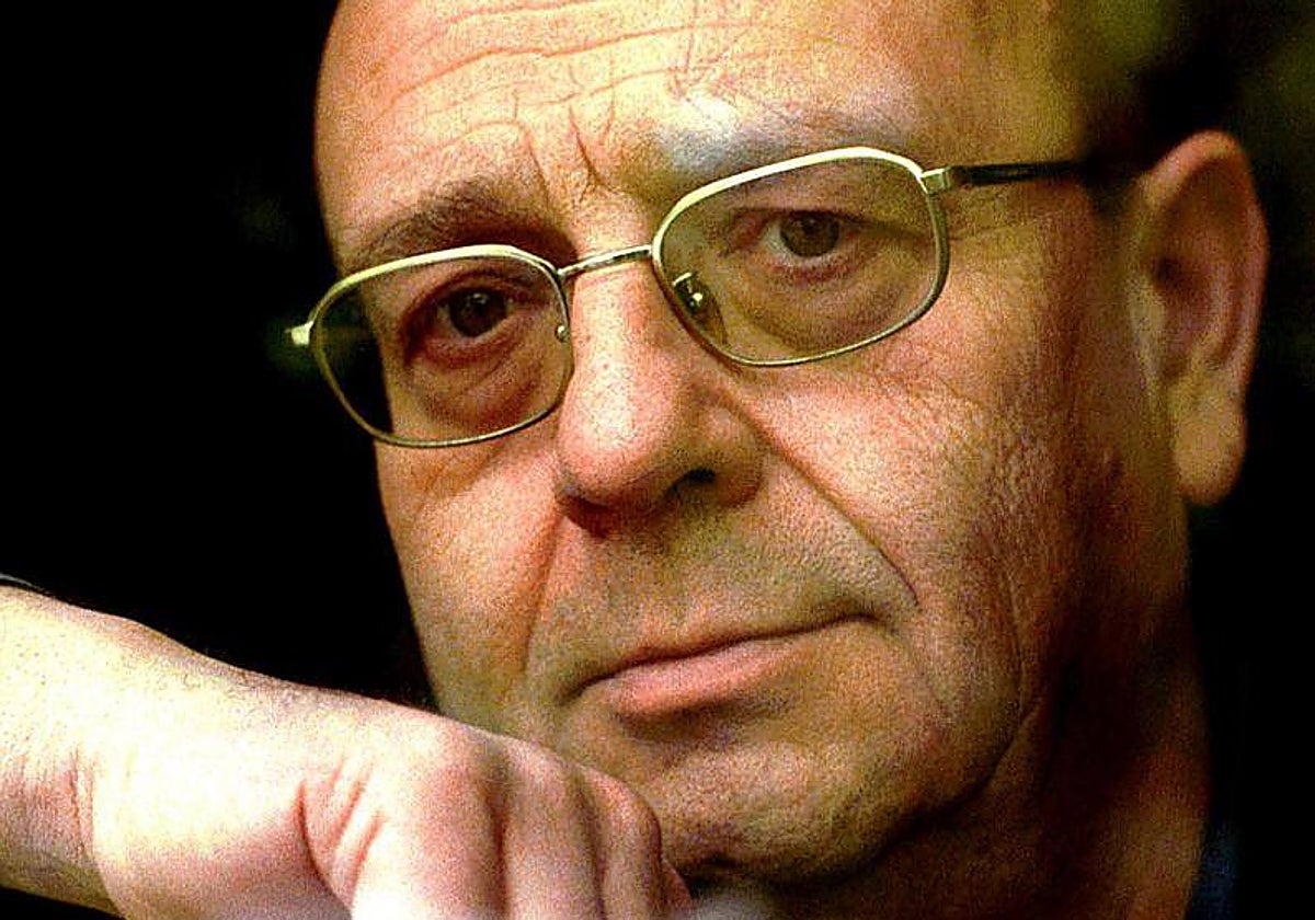 La novela se encontraba entre los documentos del Fondo Manuel Vázquez Montalbán, depositado en la Biblioteca de Catalunya