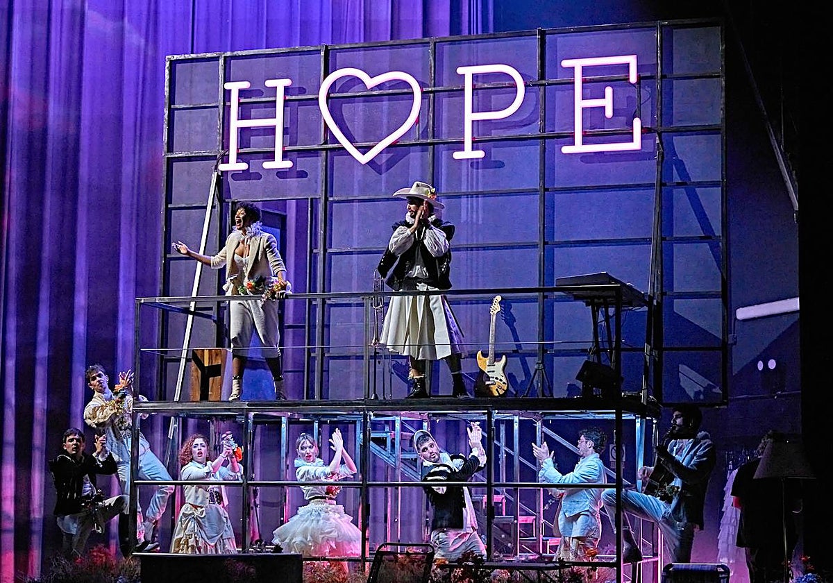 Un momento de la representación de 'La discreta enamorada'