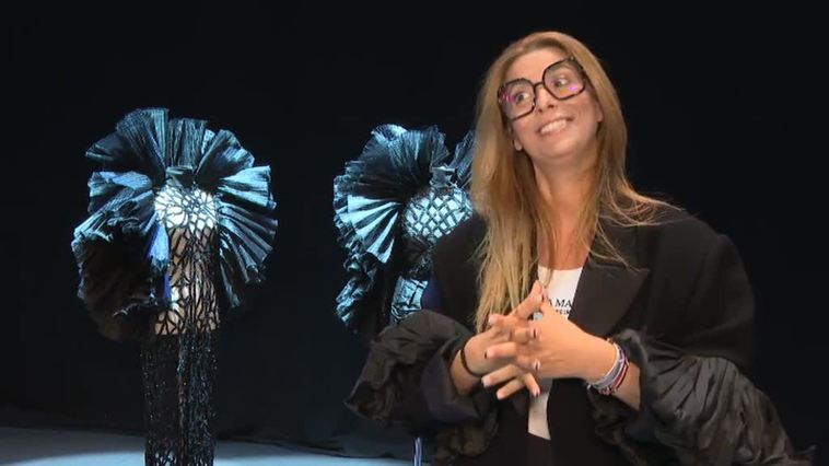 La diseñadora Juana Martín vestirá a las bailarinas de ballet de un espectáculo de la Gran Vía madrileña