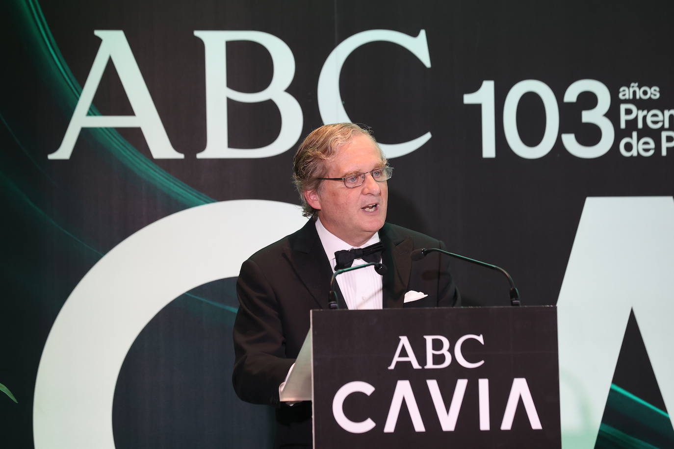 Ignacio Ybarra, presidente de Vocento, durante su intervención en la entrega de los Premios Cavia 2023