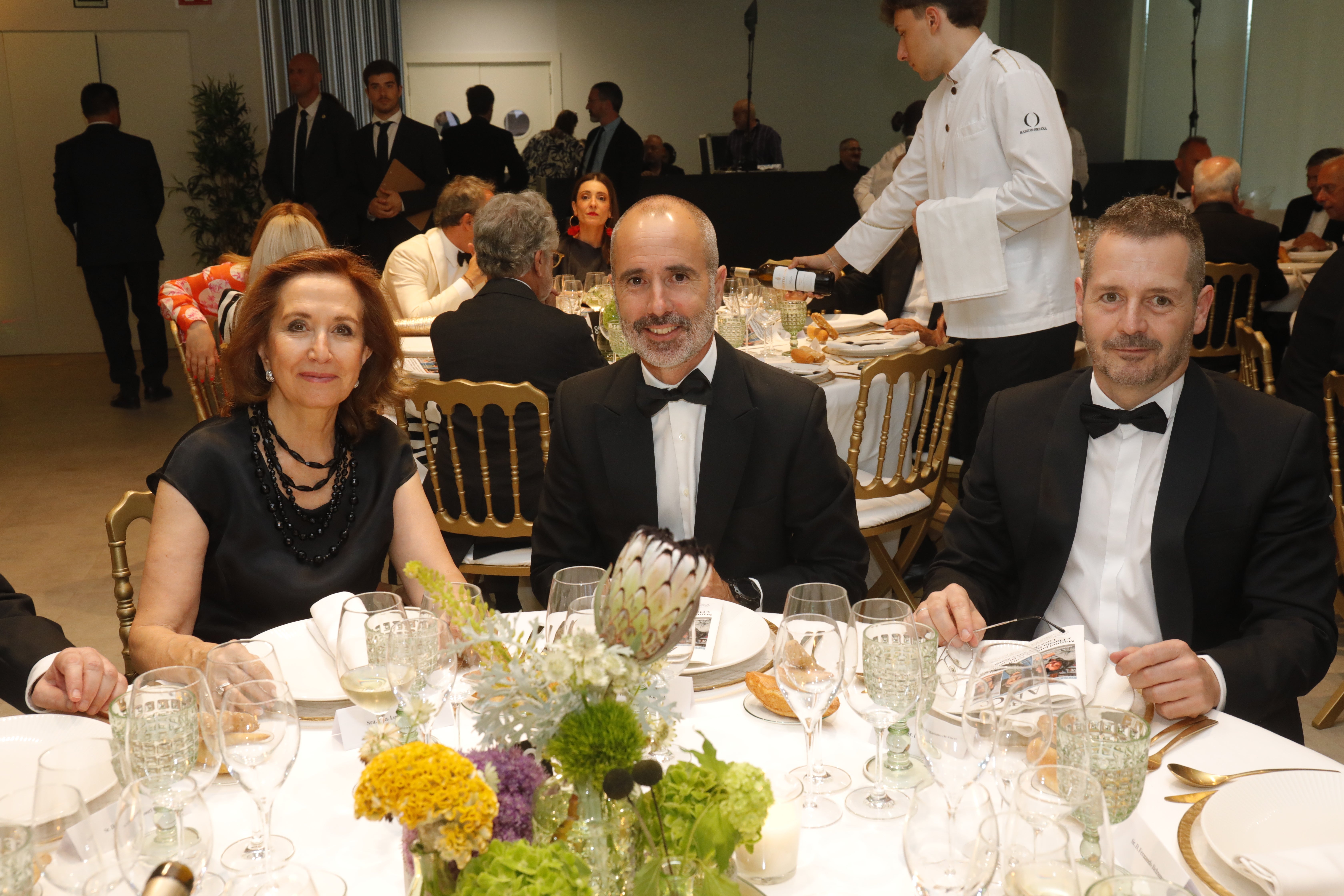 Lourdes Plana, Íñigo Iribarnegaray y Mariano de Paco