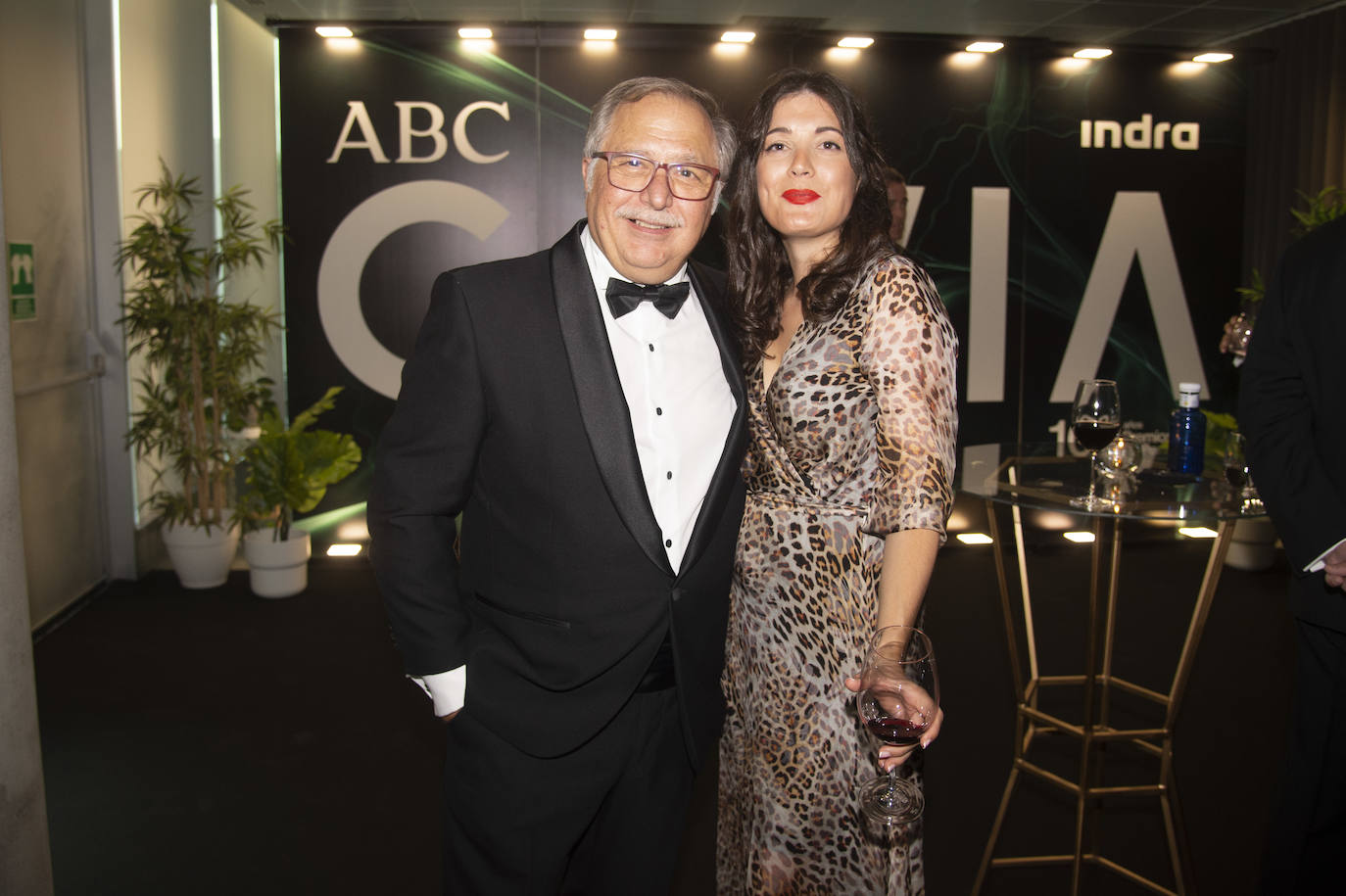 Los columnistas de ABC Luis Herrero y Cristina Casabón