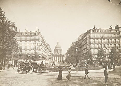 Imagen secundaria 1 - De arriba abajo: el antiguo Trocadero, el barrio latino y la Maison Depaquit, en Montmartre