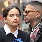 Rauw Alejandro dedica una canción de arrepentimiento a Rosalía, 'Hayami Hana': «Terminaré nuestra casita por si te da por volver»