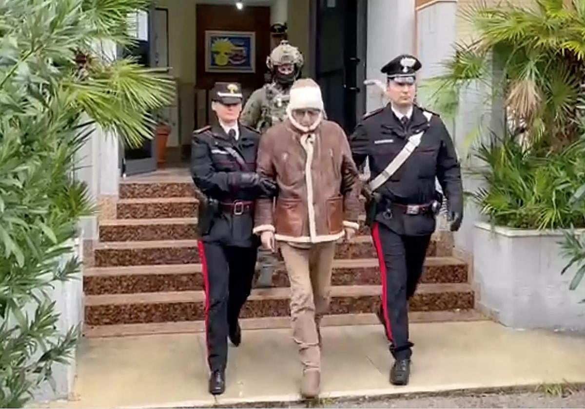 Una imagen de la detención de Matteo Messina en enero de 2023
