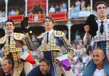 La triple puerta grande de la reconquista taurina de Gijón: ¡y la plaza no se cayó!