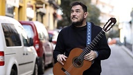 Ismael Serrano: «Antes se buscaba el estribillo para la radio fórmula, ahora la frase y la coreografía para TikTok»